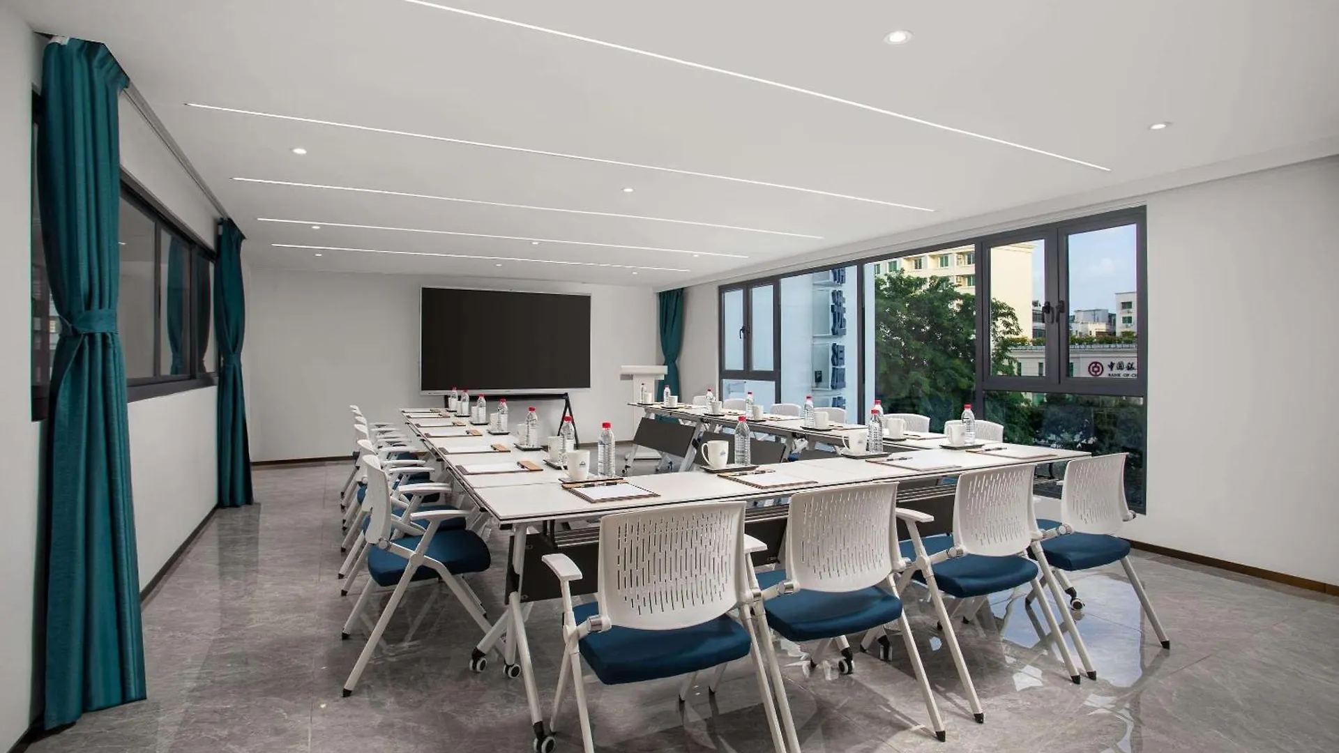 Hotel Days Inn By Wyndham Hainan Sanya Bay